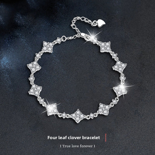 Clover Moissanite Bracelet